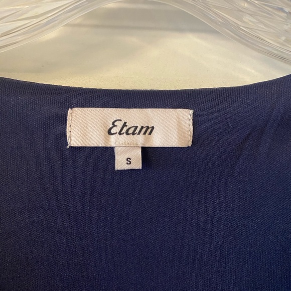 Last chance! PRIMROSE V-Neck Long-Sleeve Floral Mini Dress - Picture 3 of 8